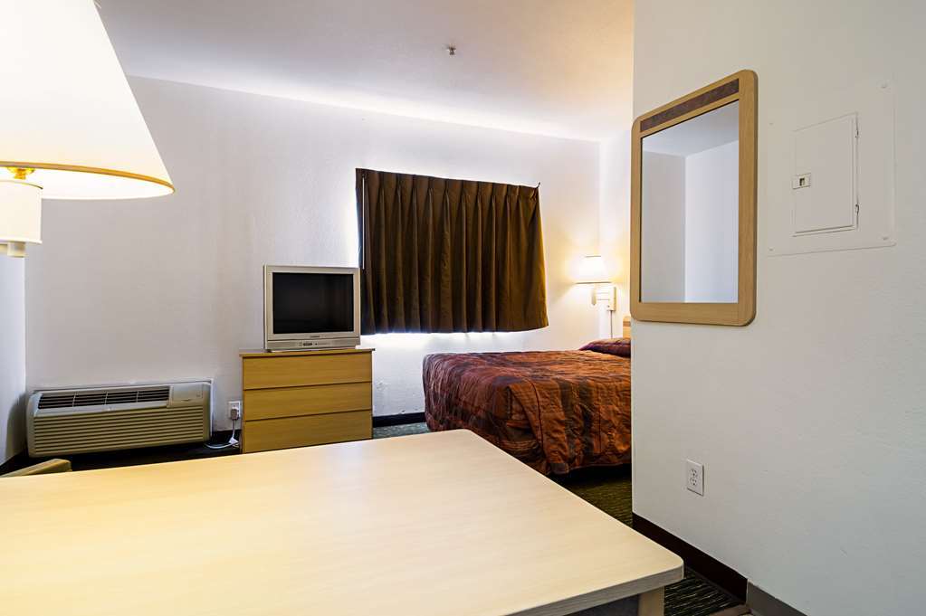 Отель Studio 6 Charlotte Airport Номер фото